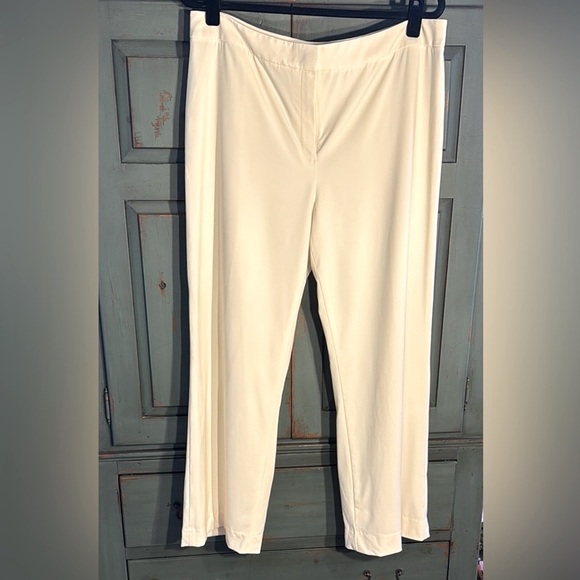 NWOT Lafayette 148 New York Cream Straight Leg Trousers stunning - Picture 3 of 10